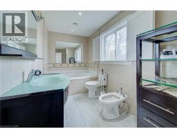 298 FERNDALE Place - 31