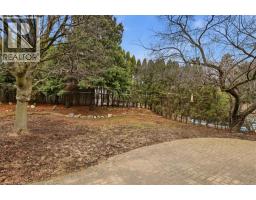 56 RUSHBROOK Drive - 25