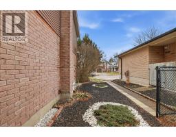 56 RUSHBROOK Drive - 28