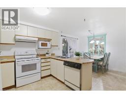 56 RUSHBROOK Drive - 8