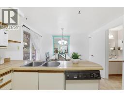 56 RUSHBROOK Drive - 9