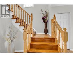 22 DAHLIA Street - 16