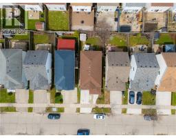 22 DAHLIA Street - 43