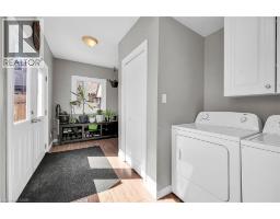 46 WALNUT Street - 18