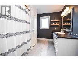 295 COURTLAND Street - 18