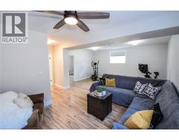 295 COURTLAND Street - 27