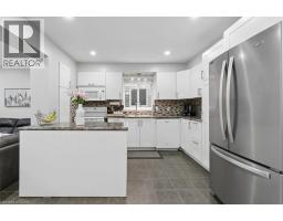 95 HOUGHTON Street - 5