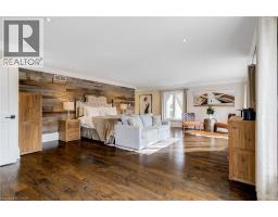 18 ELDER Crescent - 27