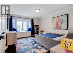 18 ELDER Crescent - 32