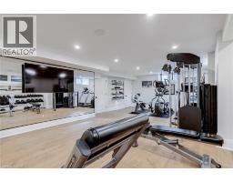 18 ELDER Crescent - 43