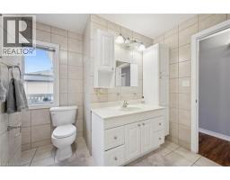 122 GRAND RIVER Boulevard - 30