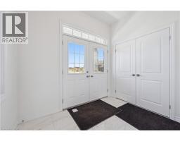 22 HENRY MARACLE Street - 3