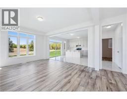 22 HENRY MARACLE Street - 7