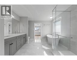 581 MANOR RIDGE Crescent - 39