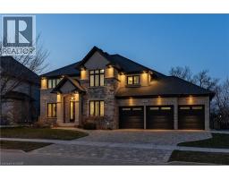 581 MANOR RIDGE Crescent - 7