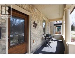 18 THERESA Street - 2