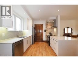 18 THERESA Street - 20