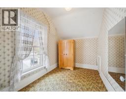 56 MCNAUGHTON Street - 22