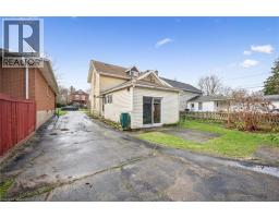 56 MCNAUGHTON Street - 27