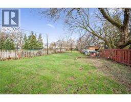 56 MCNAUGHTON Street - 28