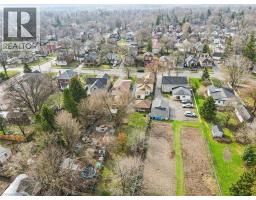 56 MCNAUGHTON Street - 37