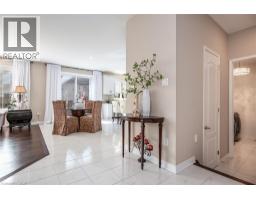 232 SHADY GLEN Crescent - 11