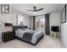 232 SHADY GLEN Crescent - 40