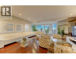 265 WESTCOURT Place UnitNo. PH9 - 21