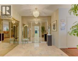 265 WESTCOURT Place UnitNo. PH9 - 6