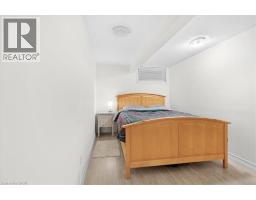 26 WILTSHIRE Drive - 32