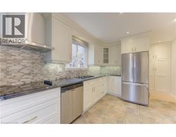 34 FOREST GLEN Court - 12