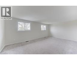 34 FOREST GLEN Court - 17