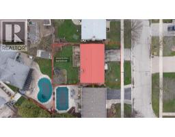 94 COLEBROOK Court - 35