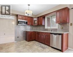 94 COLEBROOK Court - 9