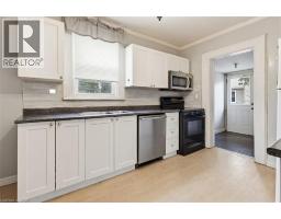 142 STANLEY Street - 8