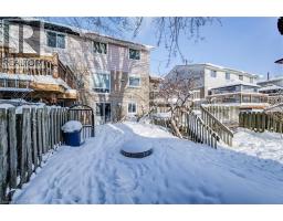 71 SHADELAND Crescent - 30