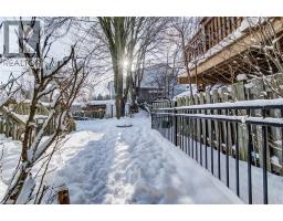 71 SHADELAND Crescent - 32