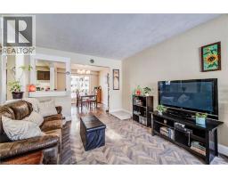 71 SHADELAND Crescent - 6