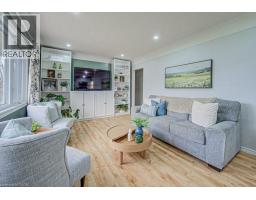 32 RAVINE Drive - 18