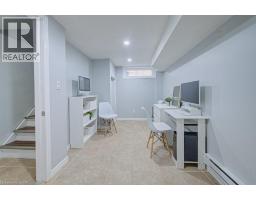 32 RAVINE Drive - 27