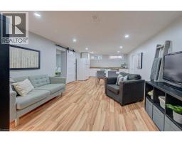 32 RAVINE Drive - 35