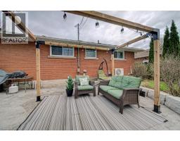 32 RAVINE Drive - 41