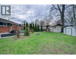 32 RAVINE Drive - 42