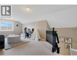 115 SWEENEY Crescent - 32