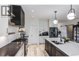 27 RIDGEWOOD Crescent - 13