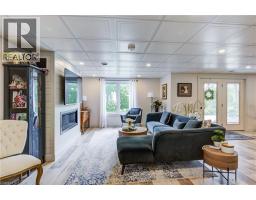 27 RIDGEWOOD Crescent - 30