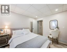 27 RIDGEWOOD Crescent - 38