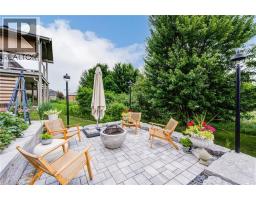 27 RIDGEWOOD Crescent - 45