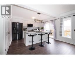 27 GLEASON Crescent - 11