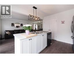 27 GLEASON Crescent - 16